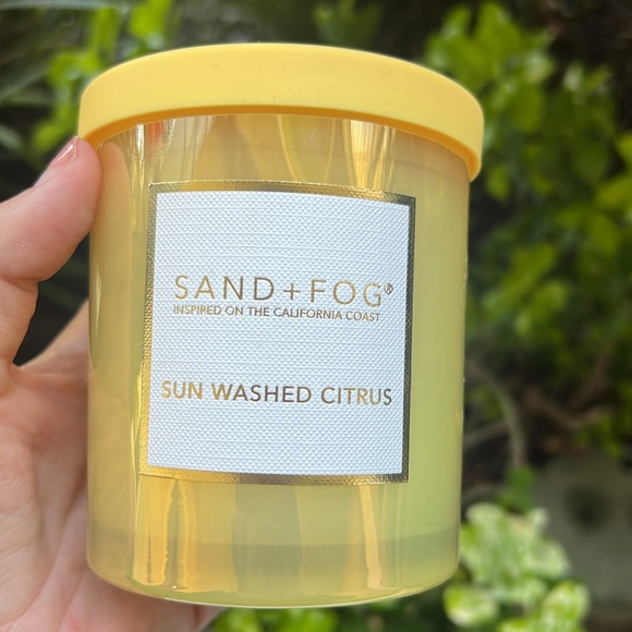 Sun Washed Citrus Scented Candle - Picture 3 of 11